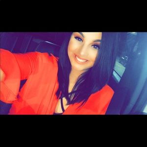 Meet your Posher, Yasmine